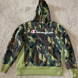 Champion camp hoodie